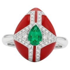 Natural Emerald & Diamond Ring in 18k Gold
