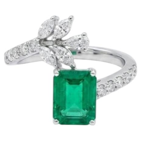 Natural Emerald 1.92ct & Diamond 0.69ct Ring in 18k Gold, India
