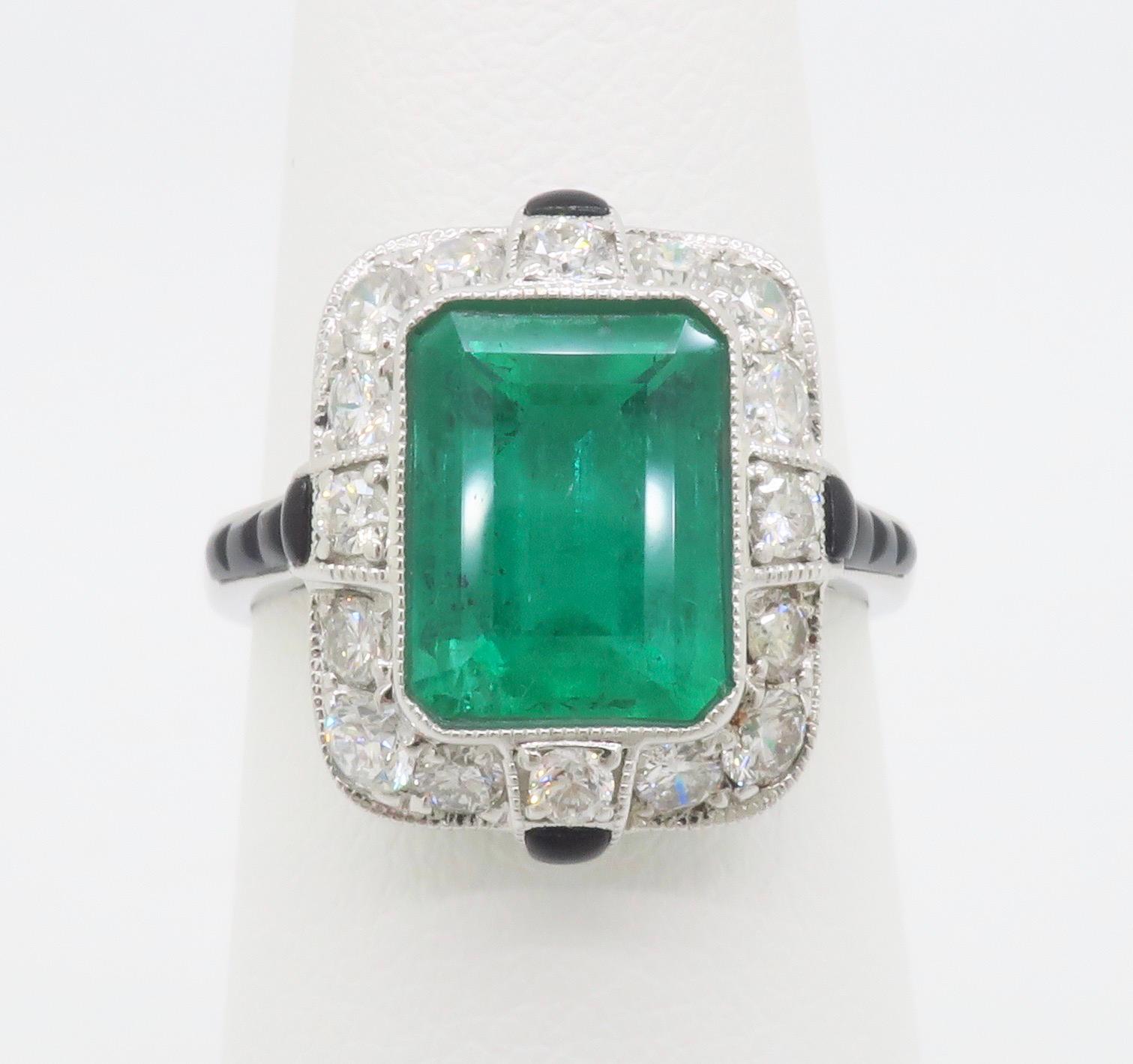 Natürlicher Smaragd & Diamantring aus 18k Weißgold im Zustand „Hervorragend“ im Angebot in Webster, NY