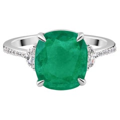 Natural Emerald Diamond Ring in 18K White Gold Statement Jewelry