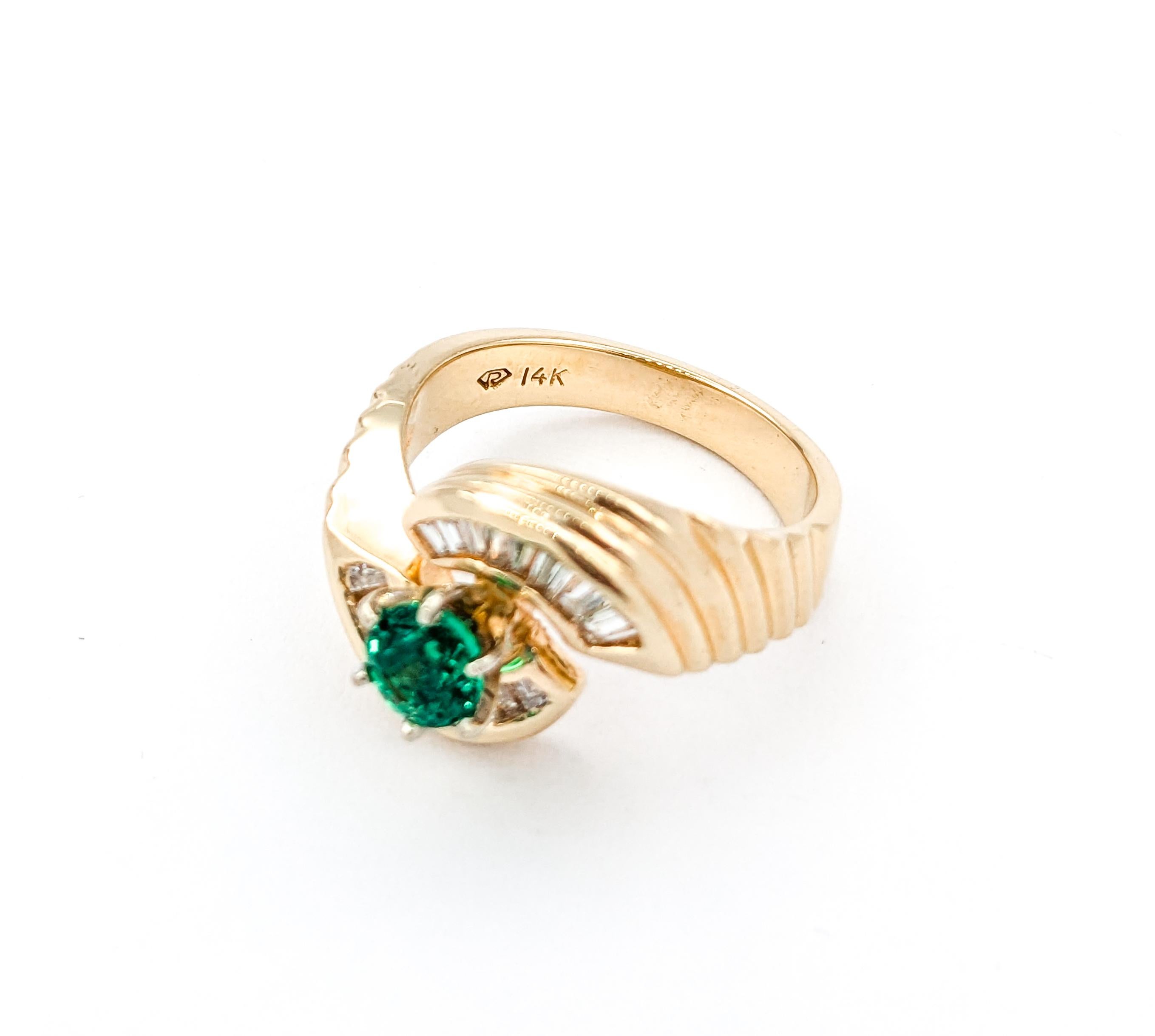 Natürlicher Smaragd & Diamant Ring in Gelbgold Damen im Angebot