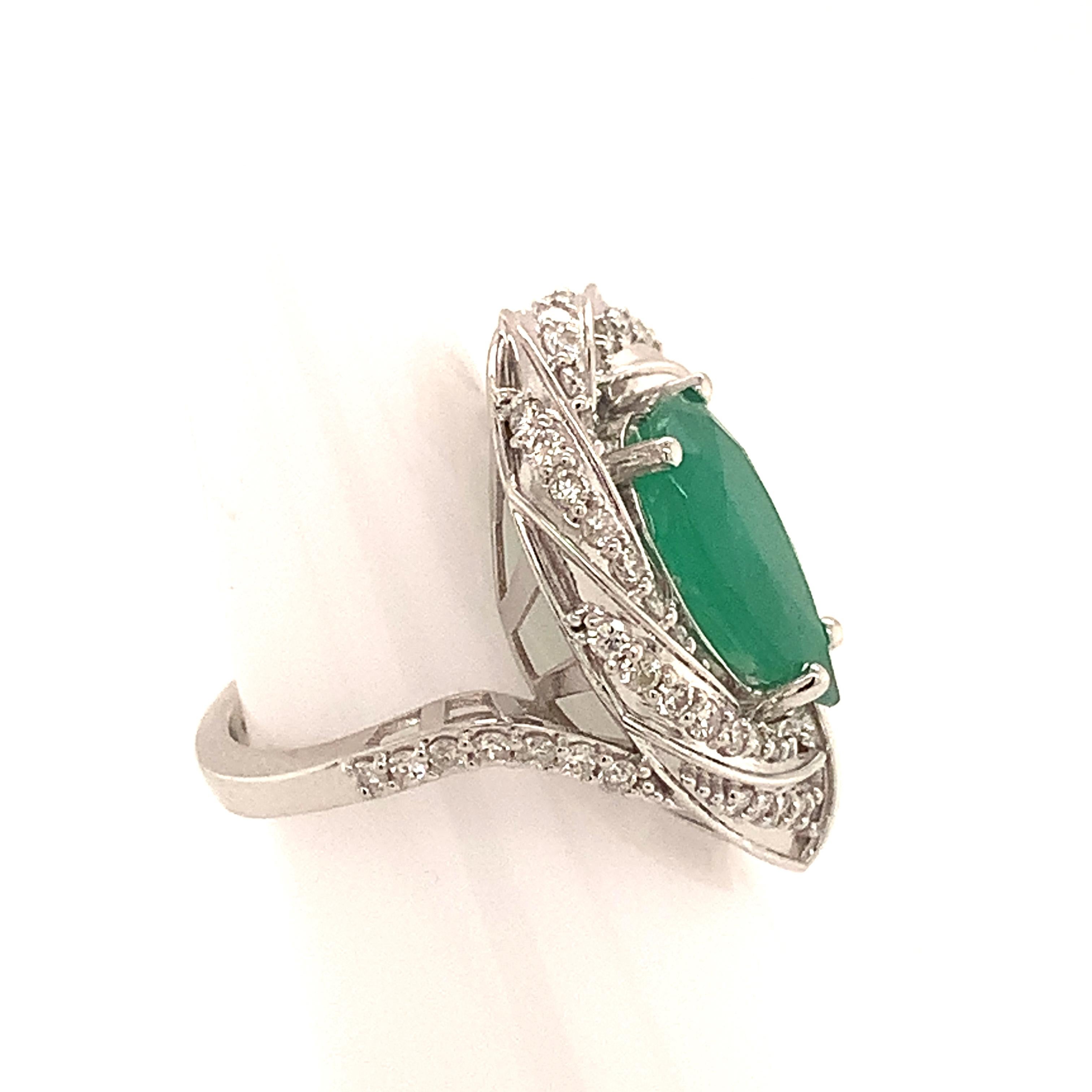 Natural Emerald Diamond Ring 14k Gold 6.1 TCW Certified For Sale 6