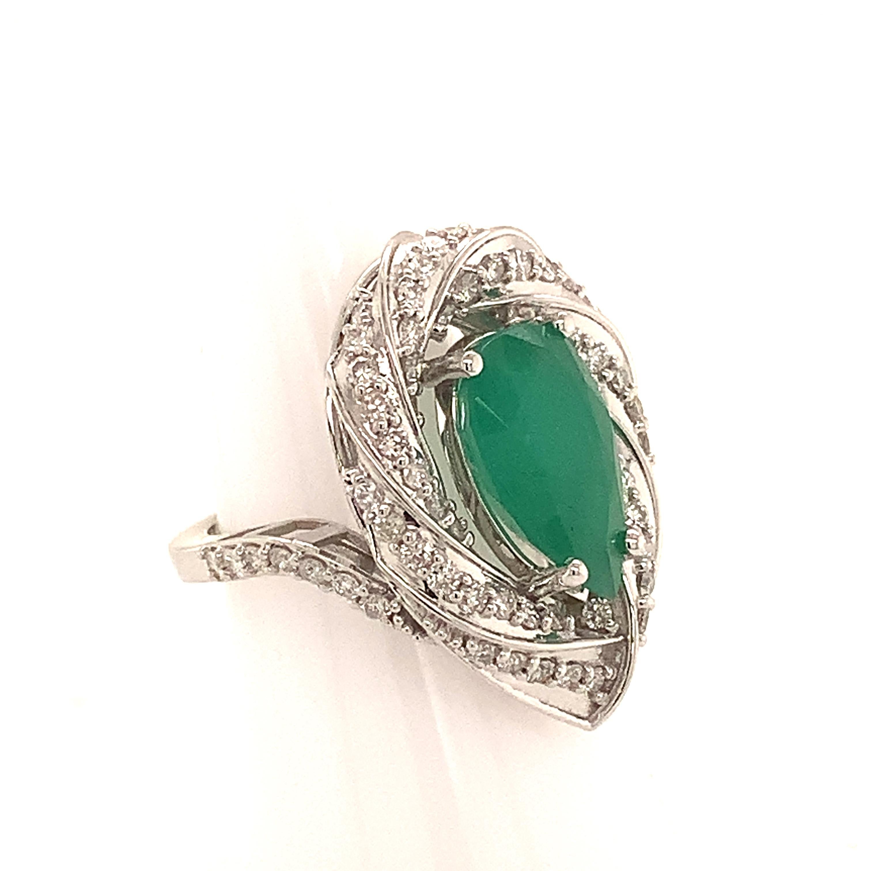 Natural Emerald Diamond Ring 14k Gold 6.1 TCW Certified For Sale 1