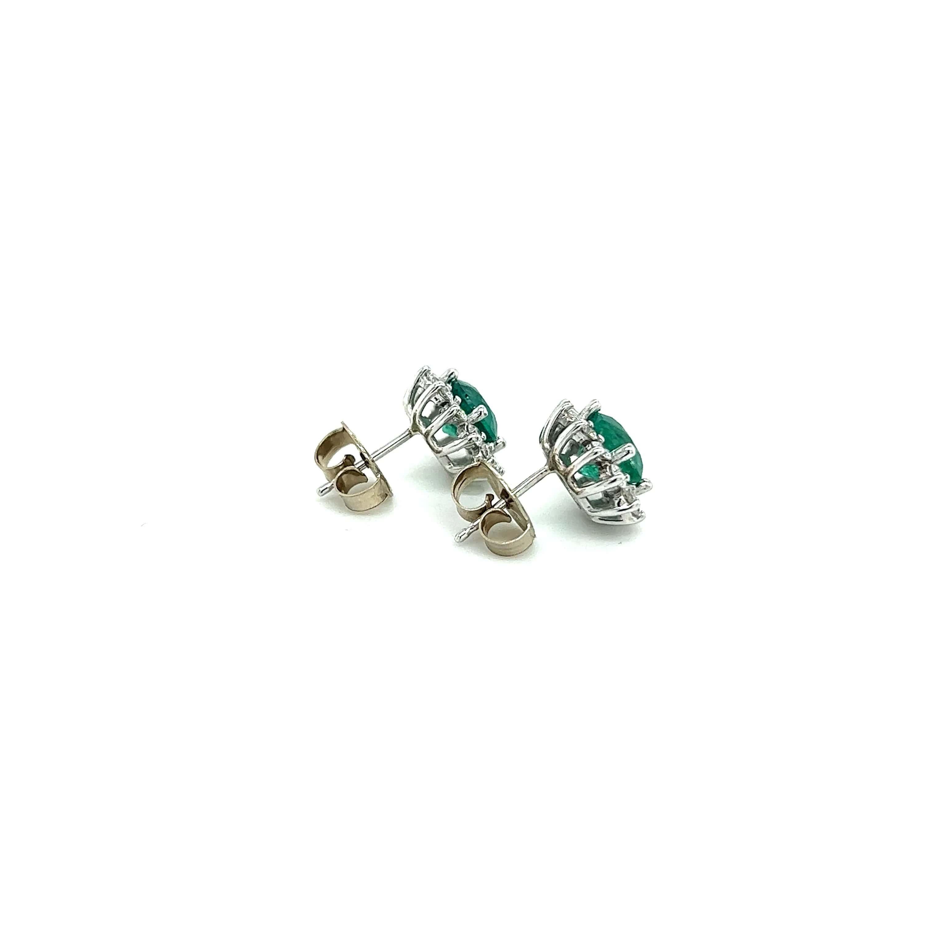Natural Emerald Diamond Stud Earrings 14k W Gold 3.14 TCW Certified $3,950 307913

Nothing says, “I Love you” more than Diamonds and Pearls!

These Emerald earrings have been Certified, Inspected, and Appraised by Gemological Appraisal