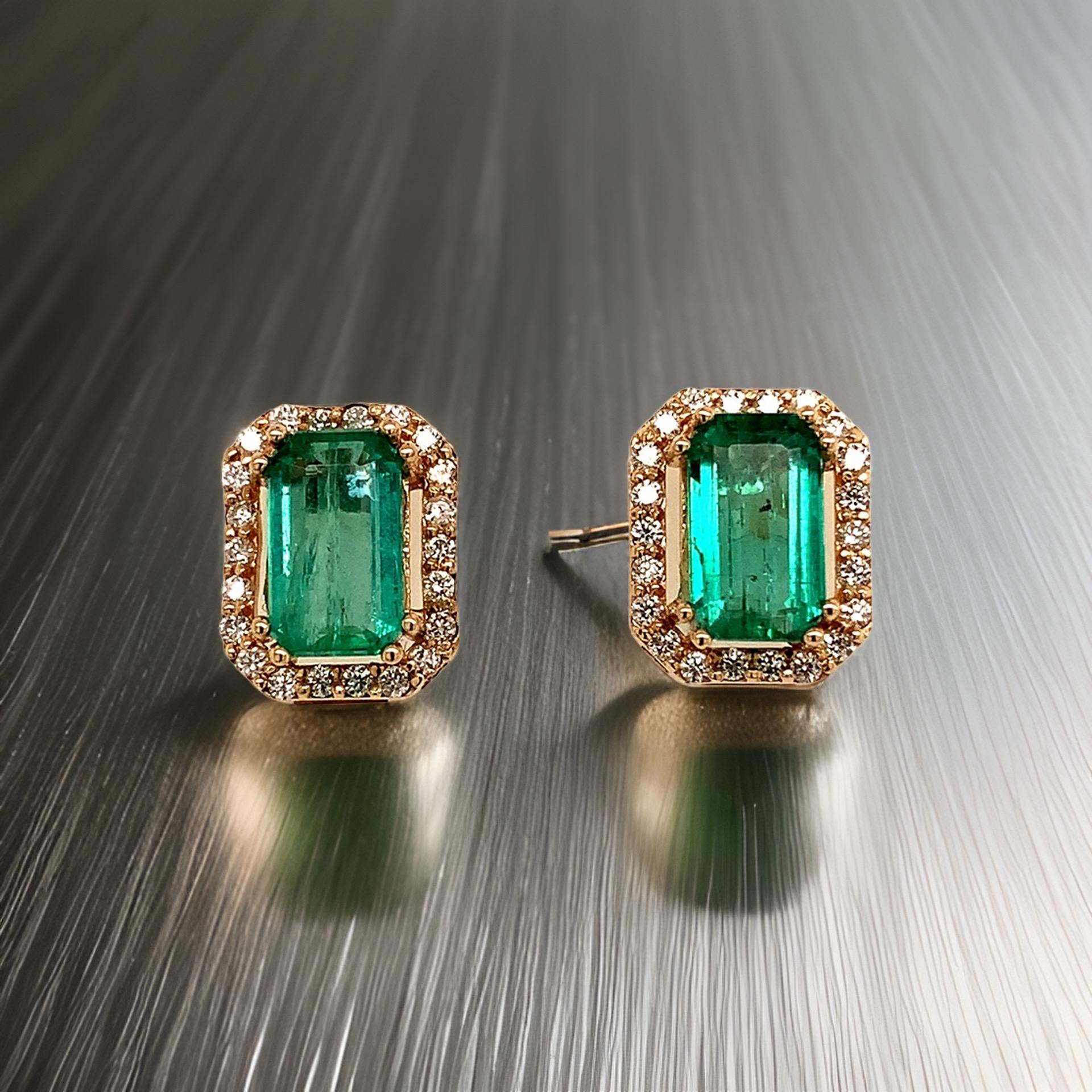 Orecchini con diamante smeraldo naturale in oro 14k Y-3 1,85 TCW certificato $3,950 111884

Questo è un gioiello unico, personalizzato e affascinante!

Niente dice 