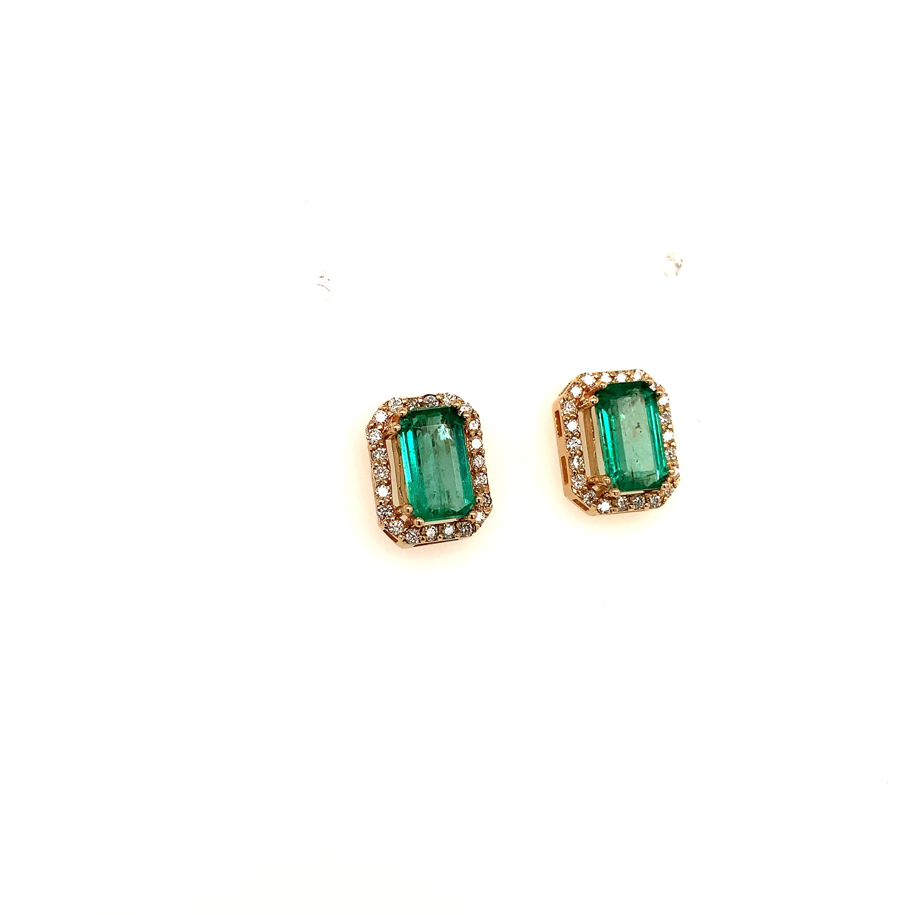 Taglio smeraldo Orecchini con diamante smeraldo naturale in oro 14k Y 1,85 TCW certificati in vendita