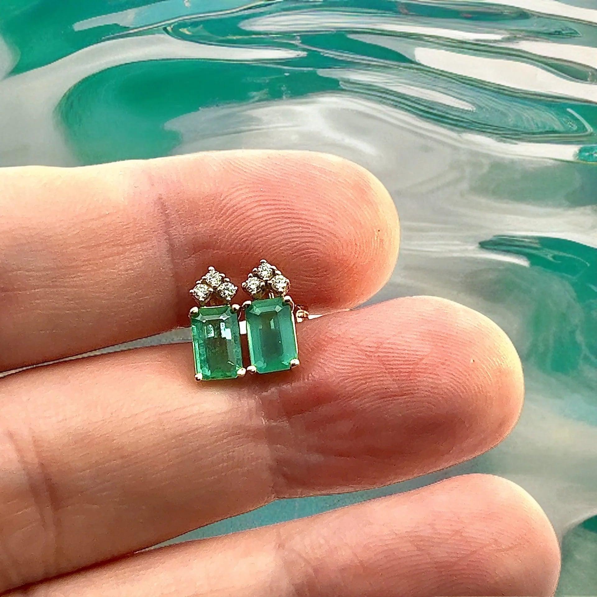Natural Emerald Diamond Stud Earrings 14k Yellow Gold 1.59 TCW Certified For Sale 3