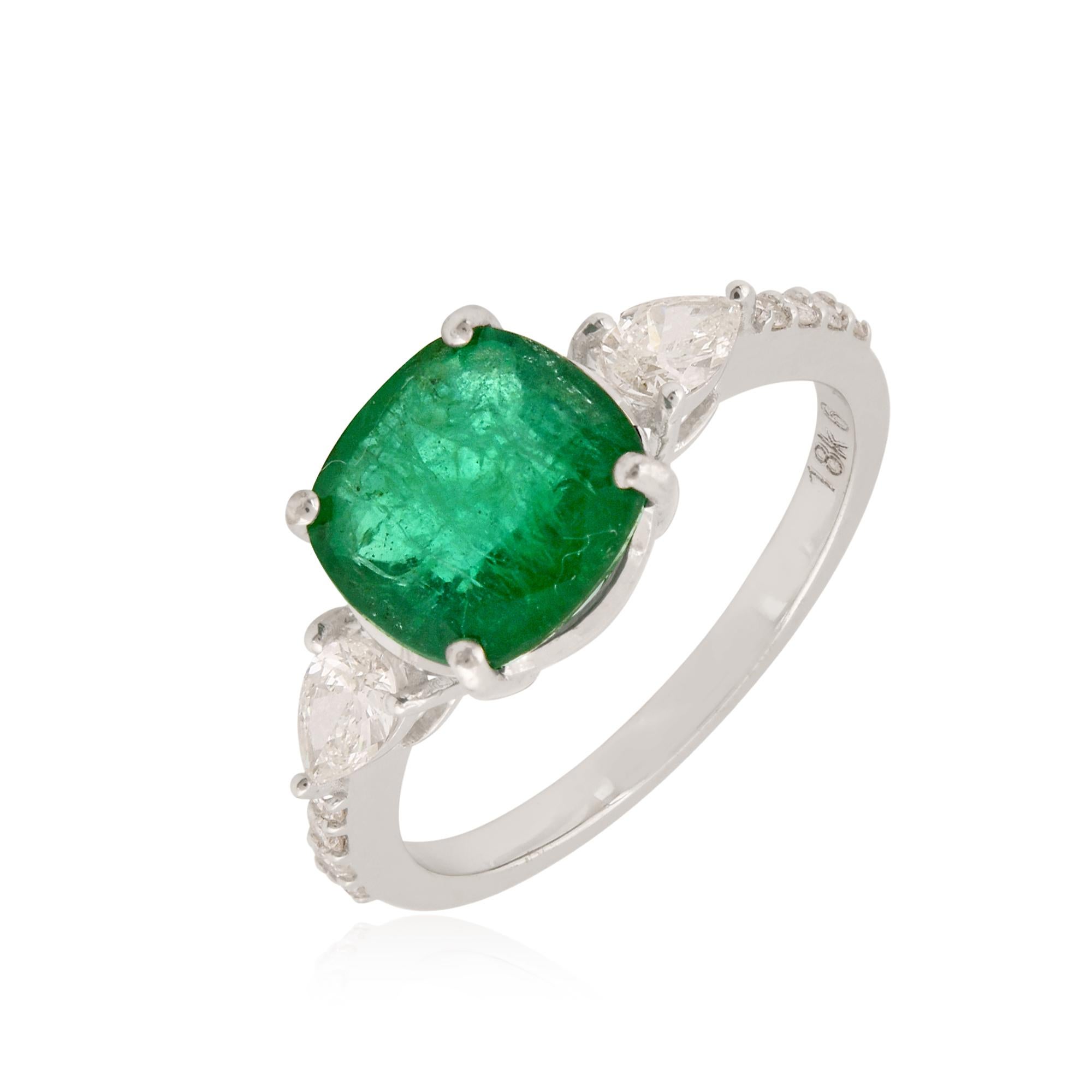 Im Angebot: Natürlicher Smaragd Diamant Drei Stein Stil Verlobungsring Massiv 18k Weißgold () 6