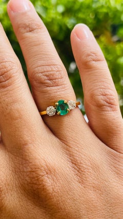 Natural Emerald Diamond Wedding Ring for Women in 18k Solid Yellow Gold
