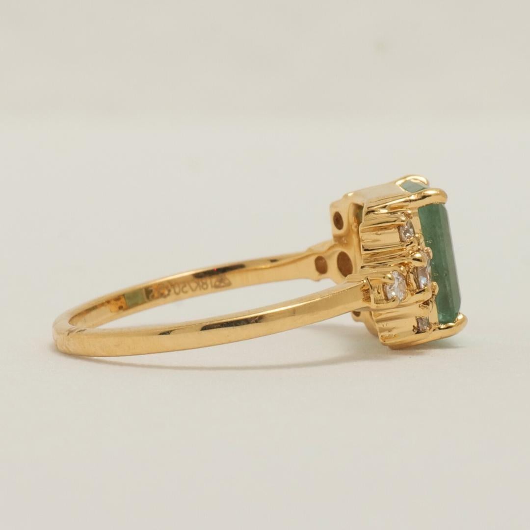 Anello nuziale con diamante smeraldo naturale in oro massiccio 14K (certificato) In condizioni Nuovo in vendita a New Delhi, DL