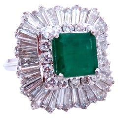 Natural Emerald Diamonds Classic Ballerina Cocktail Ring Platinum Ref 12294*