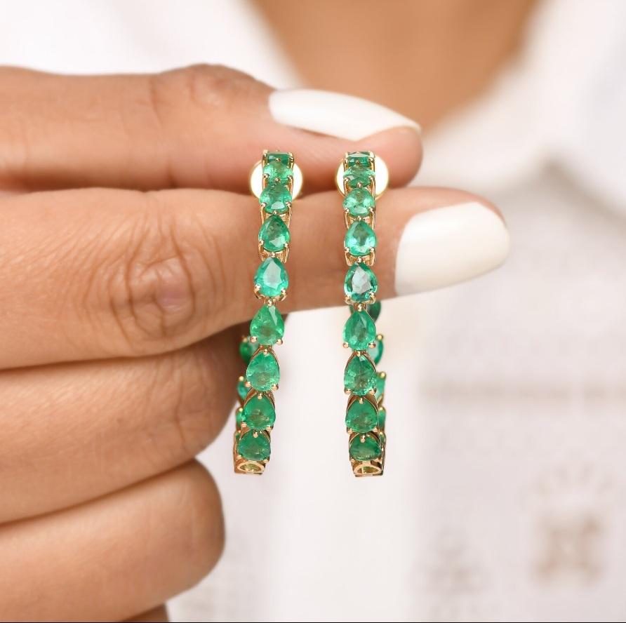 Pendiente de esmeralda natural en oro de 18 quilates en Nuevo estado para la venta en jaipur, IN