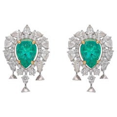 Natural Emerald Earring with 2.55cts Diamond & 3.30cts Emerald in 18k Gold