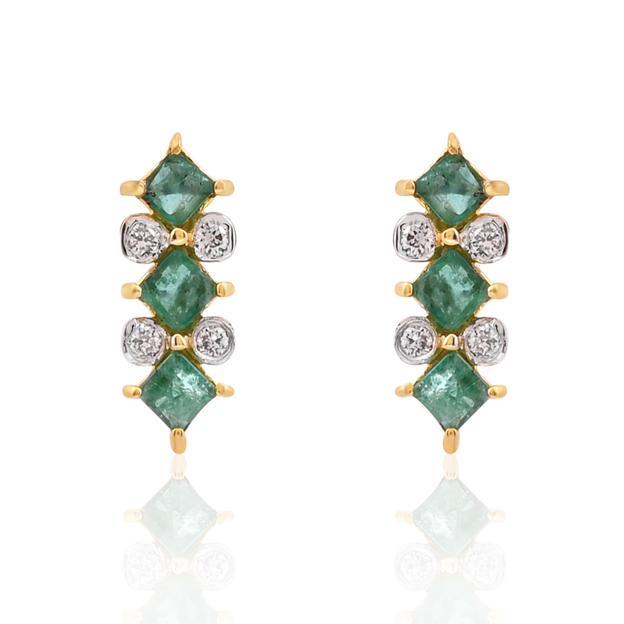 Women's Natural emerald earring with diamond 0.12 cts in 14k gold For Sale