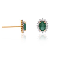 Natural 0.85cts Emerald & Diamond 0.25cts Earring in 18k Gold