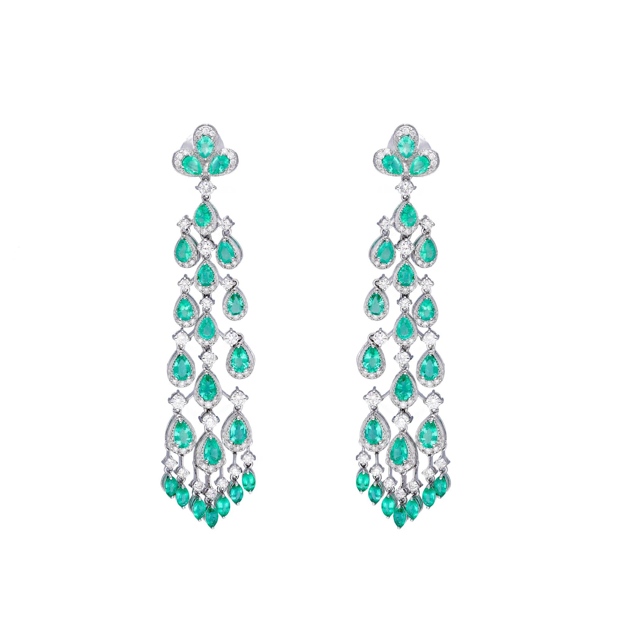 This is a natural Emerald Earring with Diamond in 18k gold. The Emerald are very high quality and very good quality diamonds the clarity is vsi and G colour


Emerald : 5.67 carats
Diamond : 2.49 carats
gold : 14.288 gm

This is a brand new piece

.
