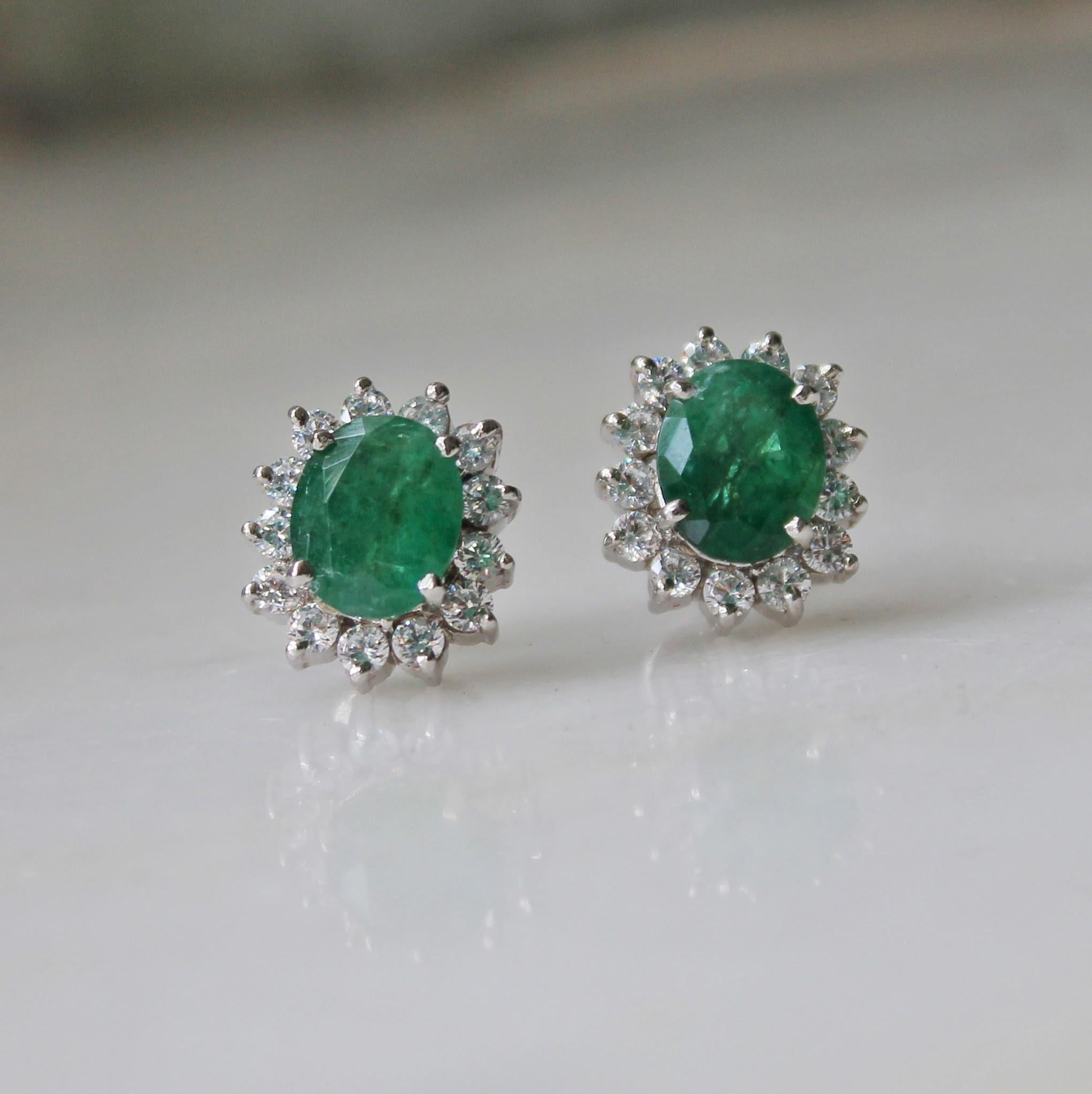 Everyday wear timeless design of stud earrings handcrafted with love. These are made in silver with beautiful natural emeralds and american diamonds (synthetic diamonds). Emerald gemstone is believed to use for increasing the peace of mind and