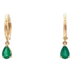 Natural emerald earrings in 18k gold