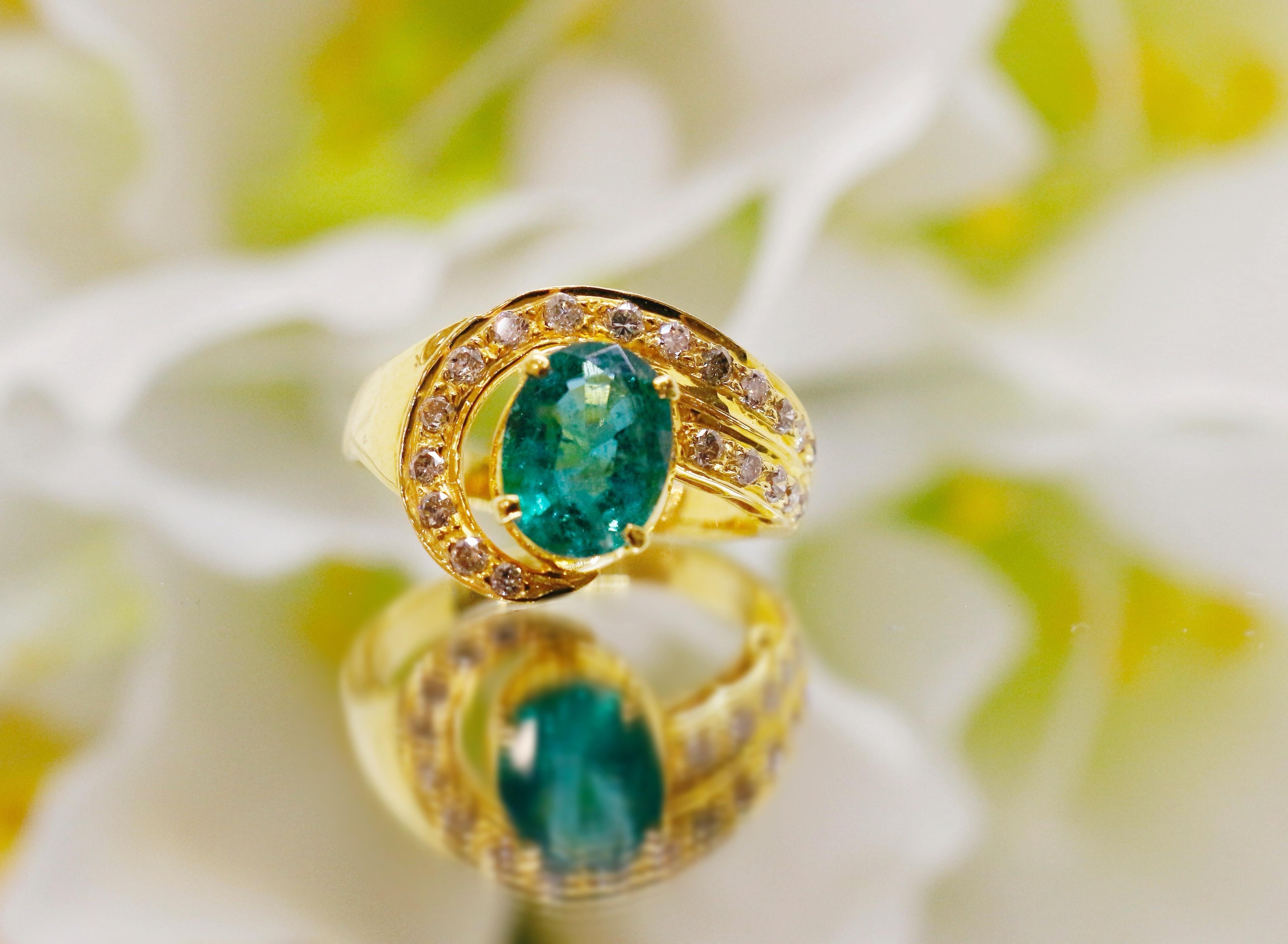 ◆Detail description◆

◆Solid 18k Gold(shown in picture)

◆Natural Emerald Weight: 1.50 CT

◆Diamond Carat: 0.30 CT

◆Diamond Shape: Round mixed

◆Total Weight: 5.1 Gram