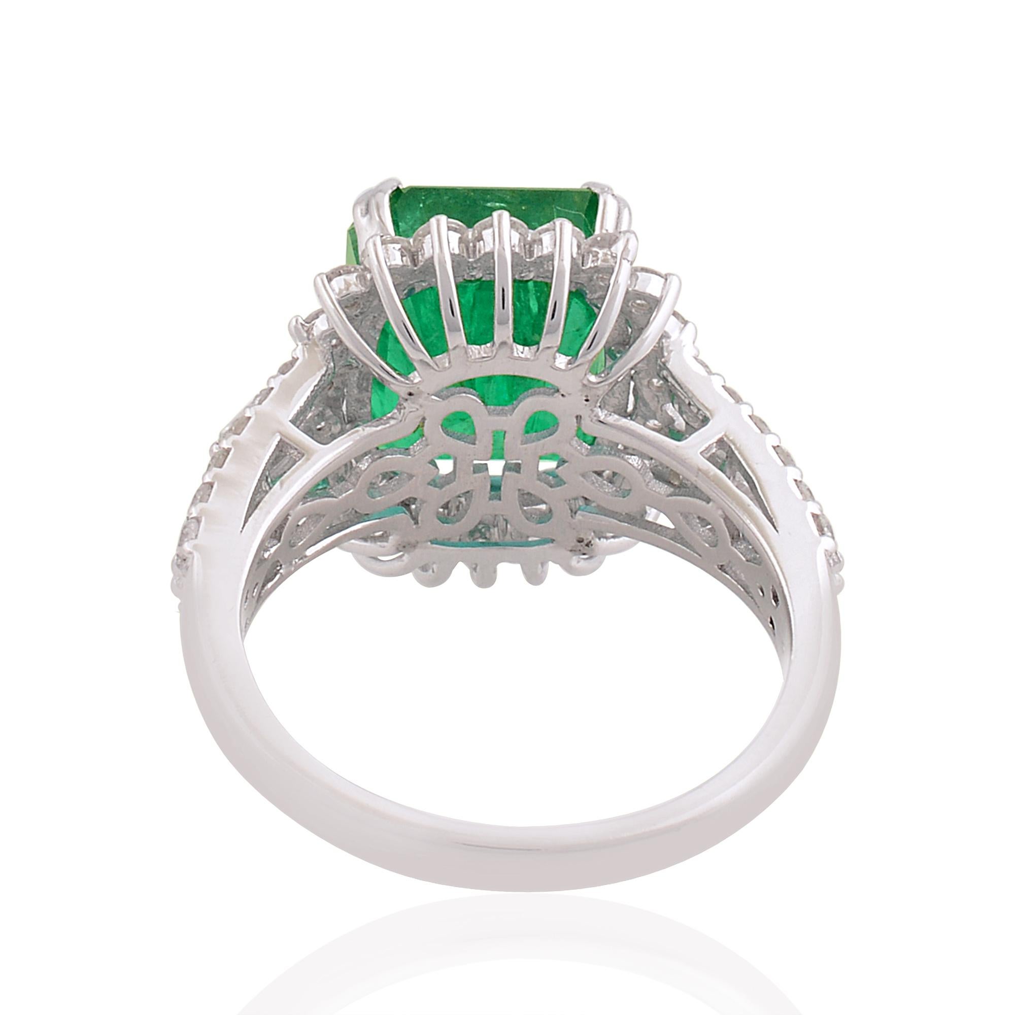 Modern Natural Emerald Gemstone Cocktail Ring Diamond 10 Karat White Gold Fine Jewelry For Sale