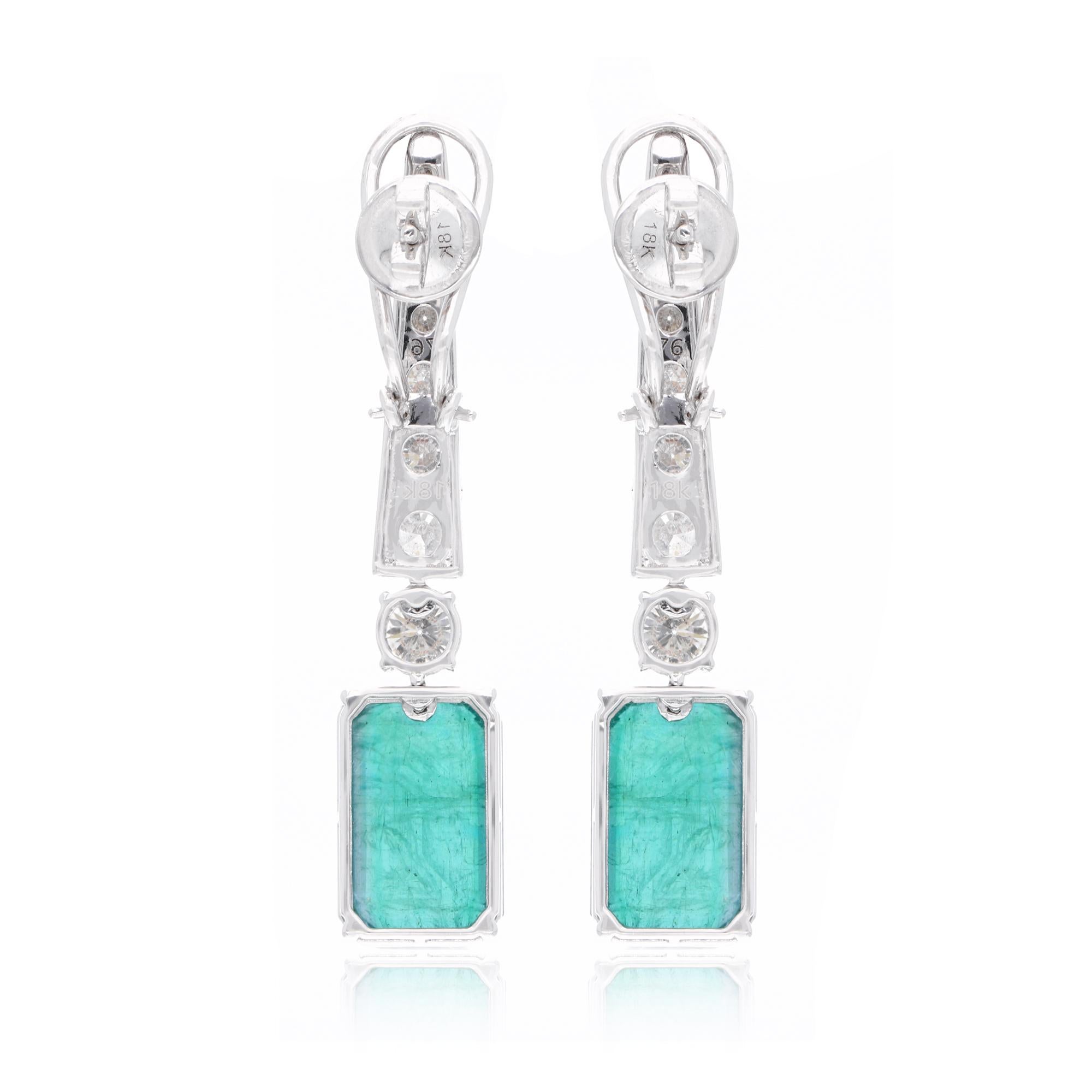 Women's Natural Emerald Gemstone Dangle Earrings Diamond 18 Karat White Gold Jewelry For Sale
