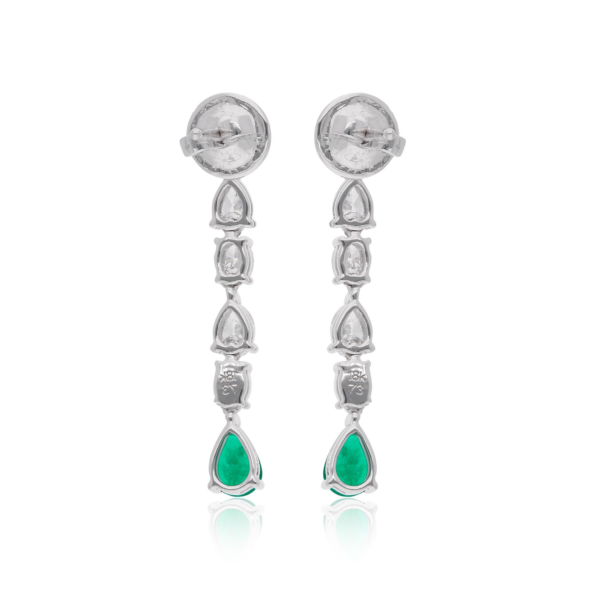 Natural Emerald Gemstone Dangle Earrings Oval Diamond 18 Karat White Gold In New Condition For Sale In Diera, Dubai