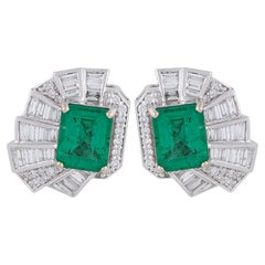 Nature Emerald Gemstone Fine Stud Ears Baguette Diamond 18 Karat White Gold