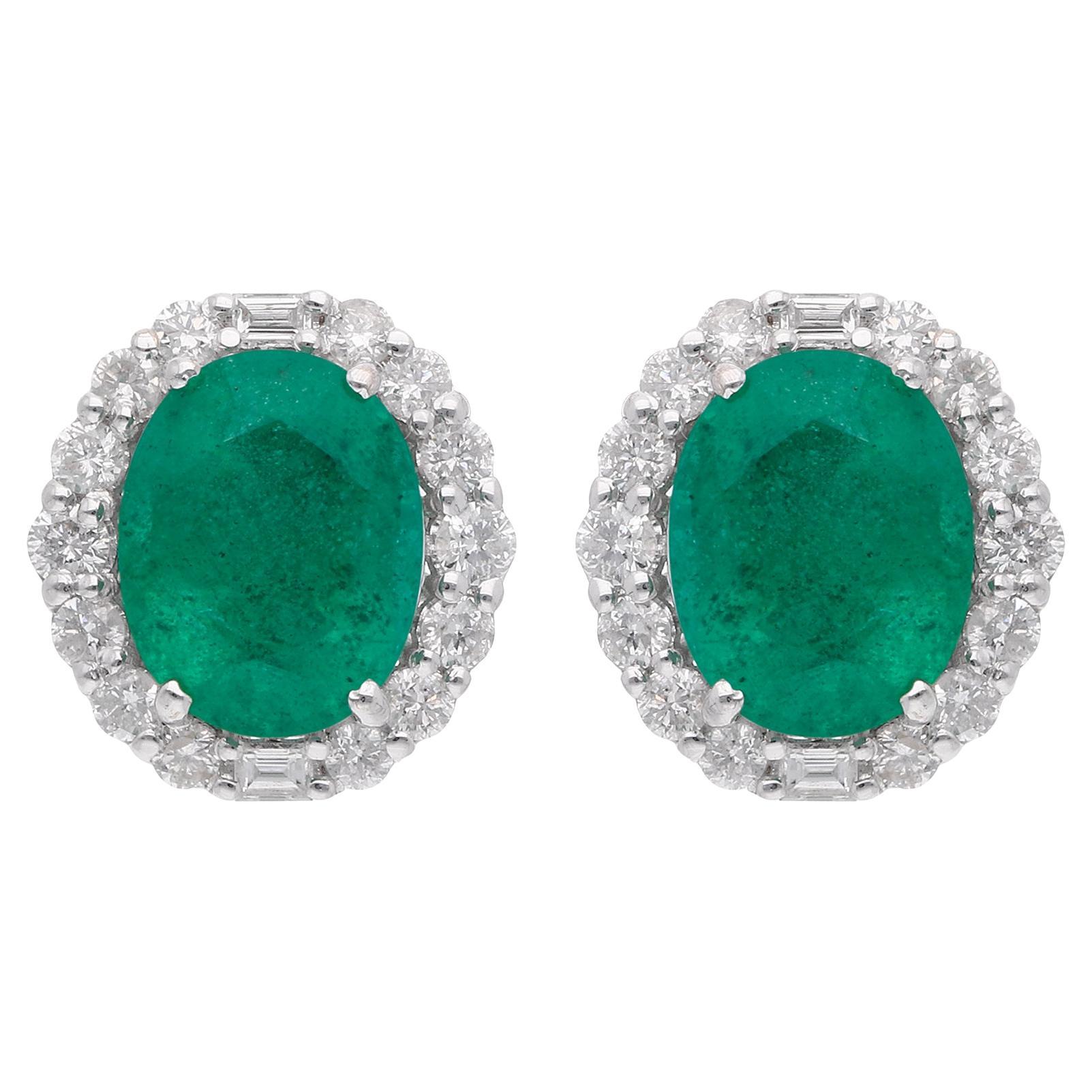 Nature Emerald Gemstone Fine Stud Ears Baguette Diamond 18 Karat White Gold