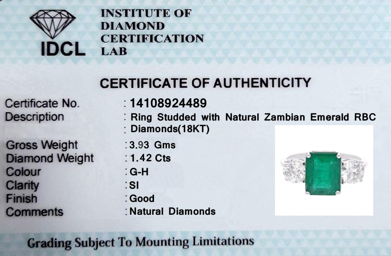 Zambian Emerald Gemstone Ring SI Clarity HI Color Diamond 18 Karat White Gold For Sale 1