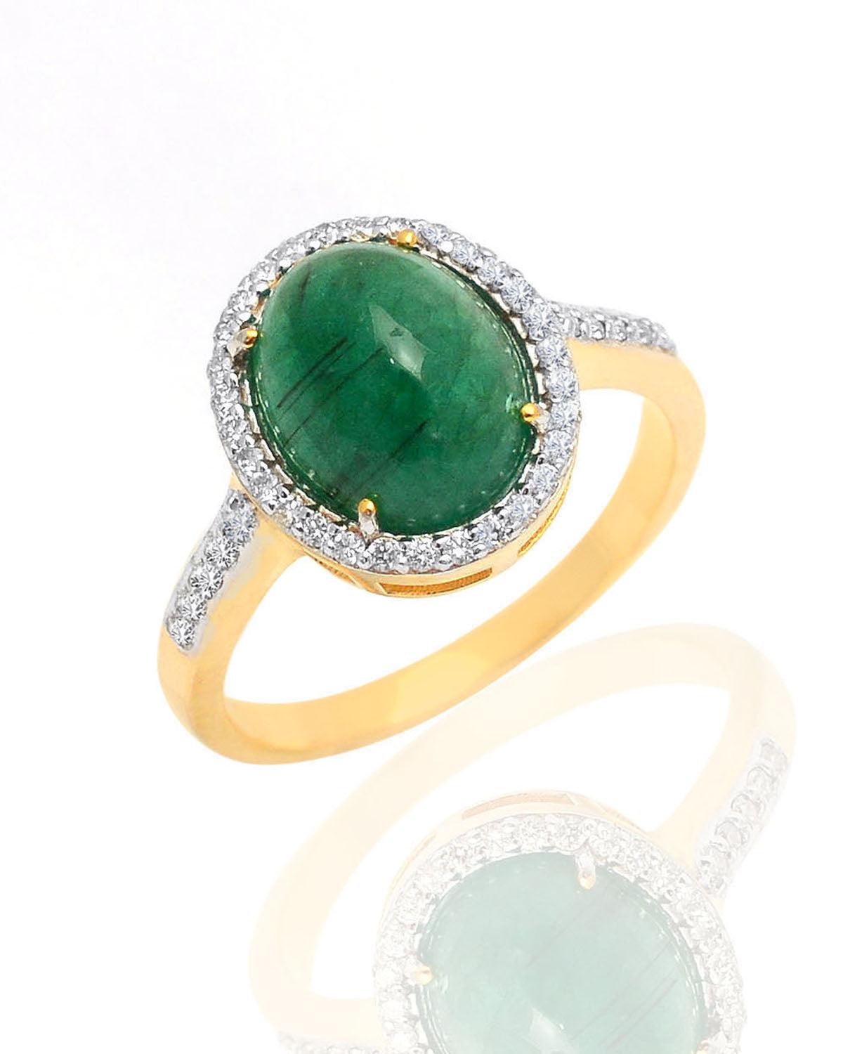 It is a 14K Solid Yellow Gold 0.28 Carat  Diamond ( G-H Color ,SI1-SI2 Purity ) Emerald Gemstone Designer Ring. Wear the emerald ring from work to play and you'll be sure to turn heads!

Specification: 

Dimensions: RING SIZE-7 US, TOP-14*12