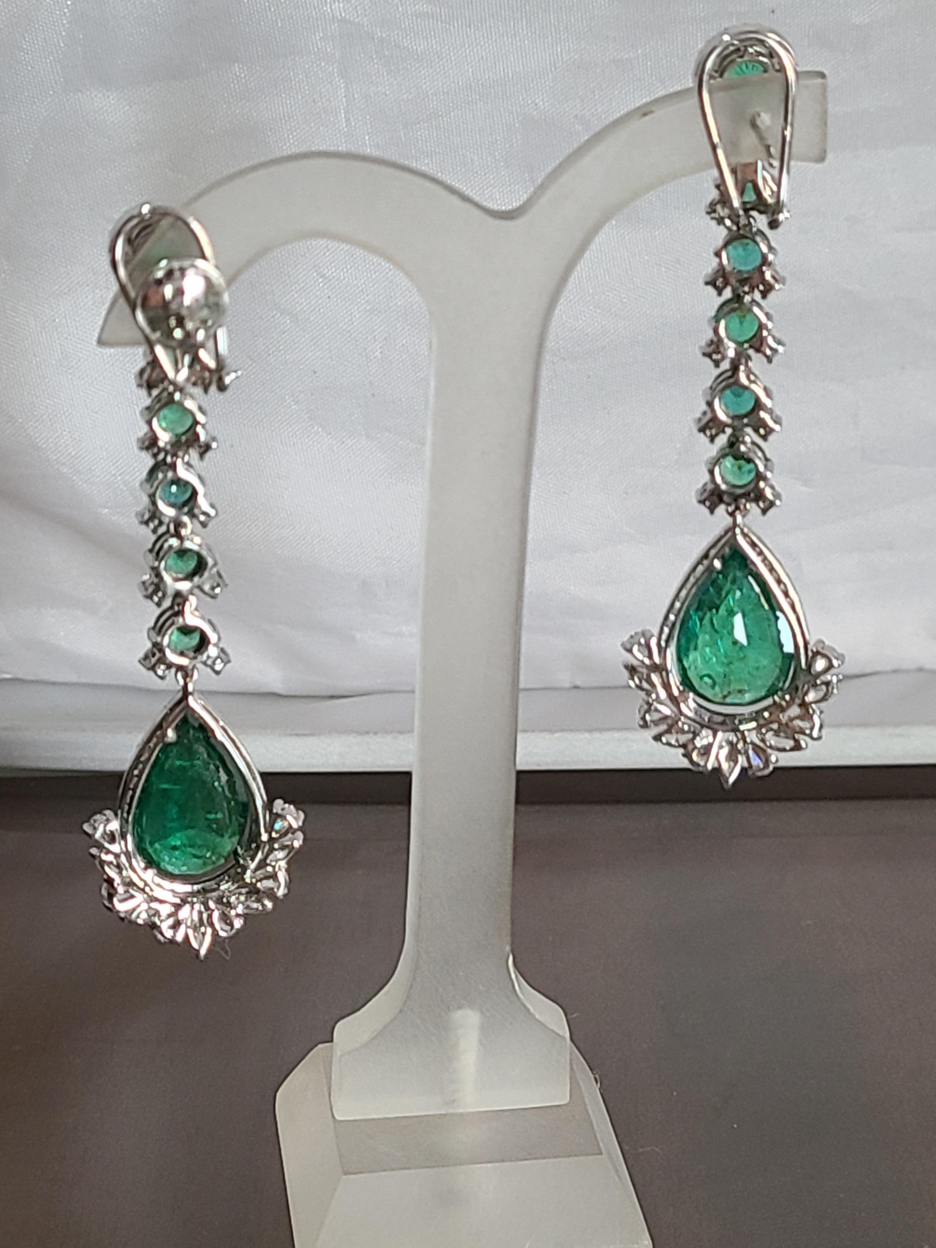 Women's Natural Emerald Long Earrings Set in 18 Karat Gold with Diamonds