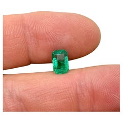 Natural Emerald loose gemstone 2.04 ct., emerald cut, Origin Zambia, Certificate