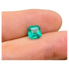 Natural Emerald loose gemstone 2.82 ct., emerald cut, Origin Zambia, Certificate