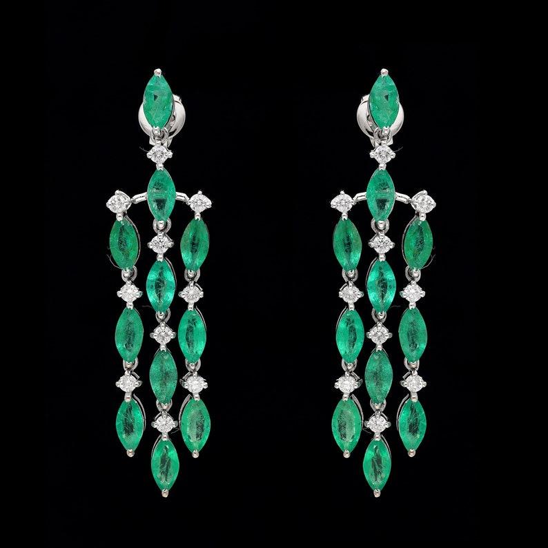 STONE DETAILS :
===============

❋ Stone : Emerald & Diamond
❋ Stone Size : 6x3 MM Approx. (± 0.20 MM)
❋ Stone Shape : Marquise Cut
❋ Stone Weight : 3.47 Cts. Approx.
❋ Stone Color : As Shown In Picture
❋ Stone Type : Natural

❋ Diamond Weight :