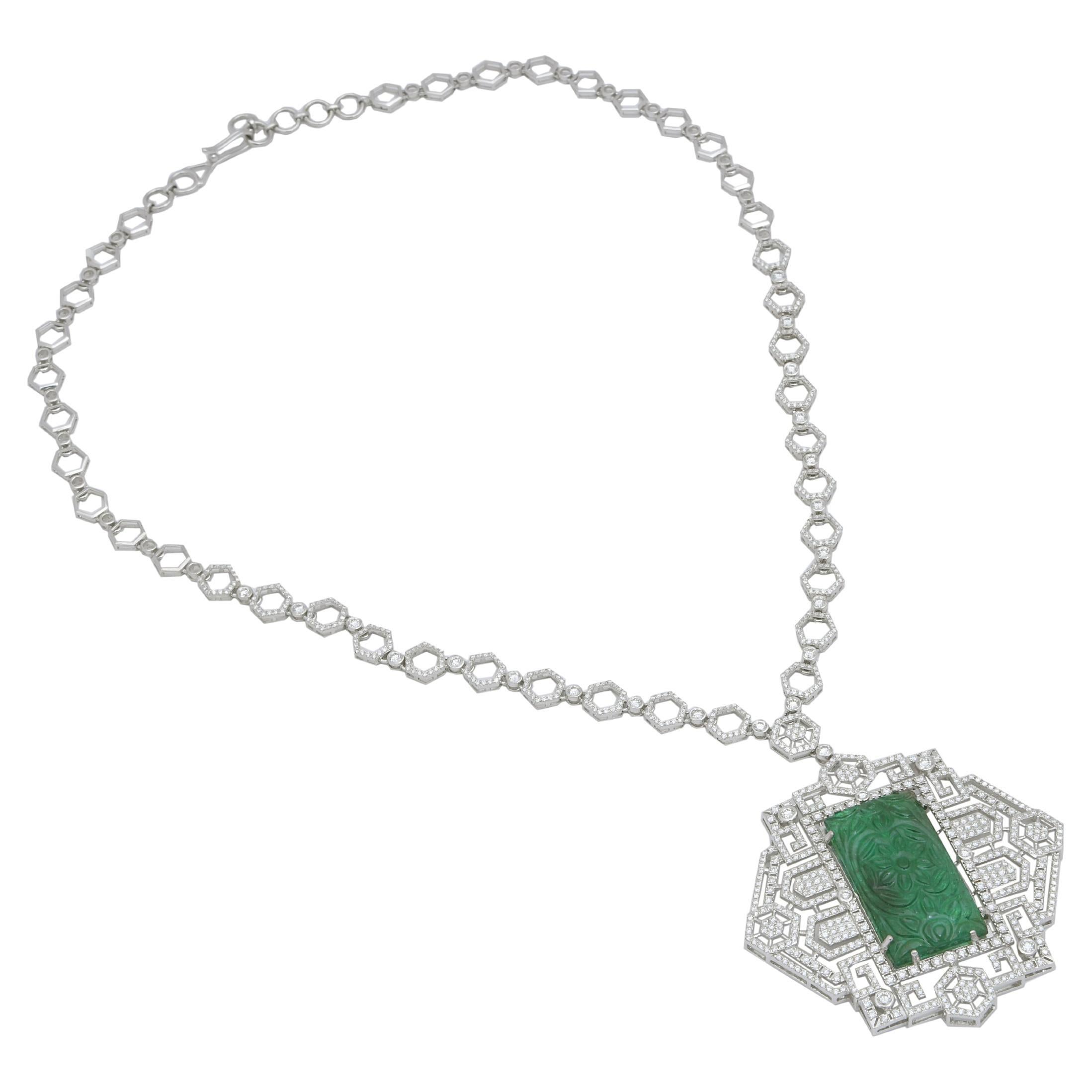 Collier d'émeraudes naturelles avec diamants de 4,79 carats et émeraudes de 22,14 carats et or 14 carats