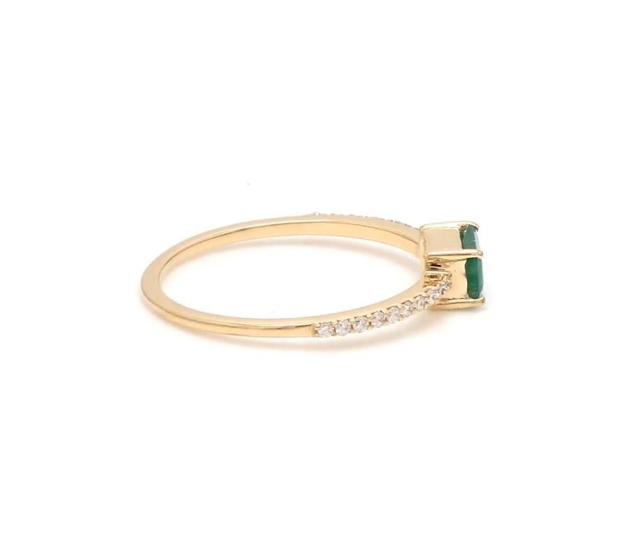 Bague octogonale en or 14 carats avec émeraude naturelle Neuf - En vente à jaipur, IN