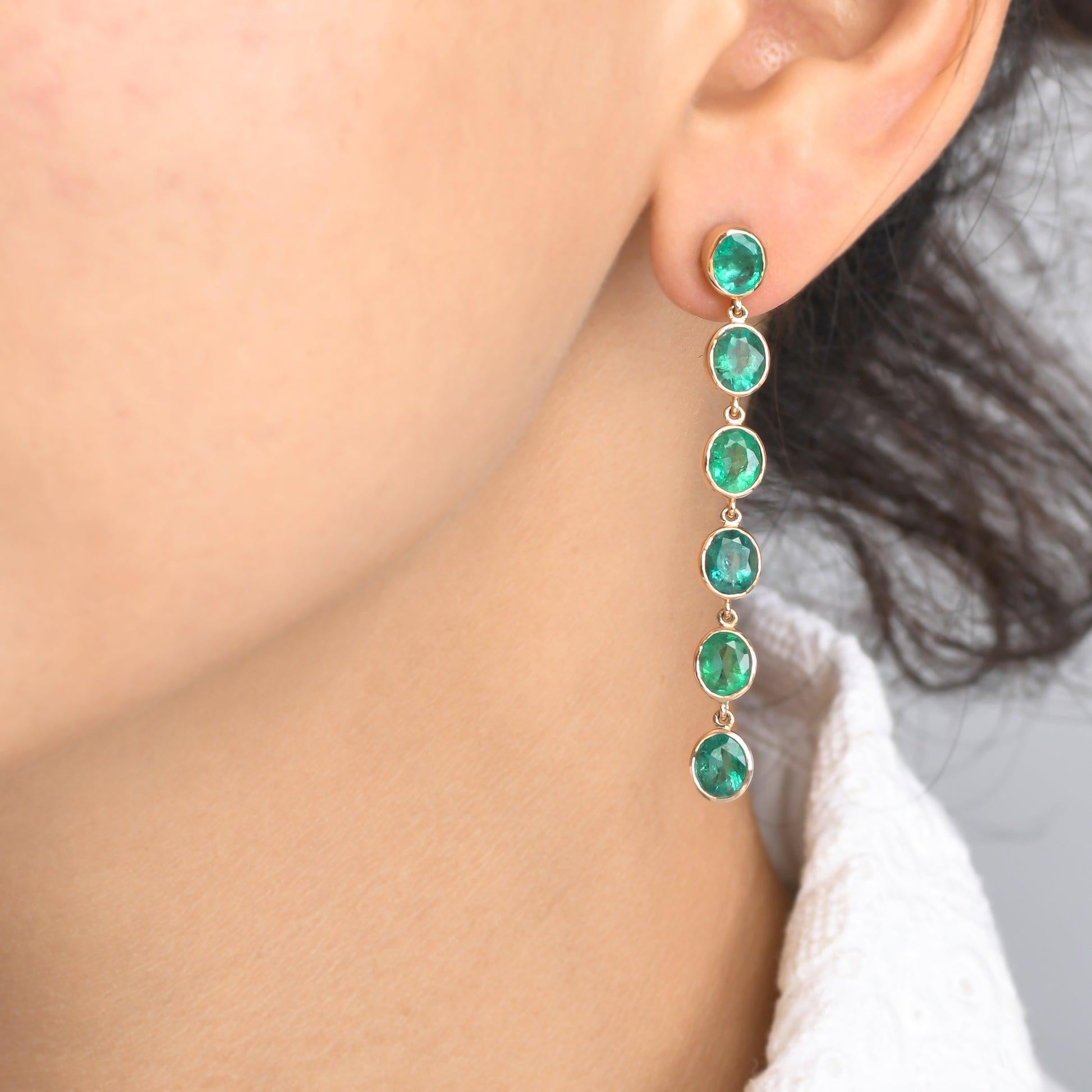Women's or Men's Natural Emerald Oval Bezel Set Link Earrings For Sale