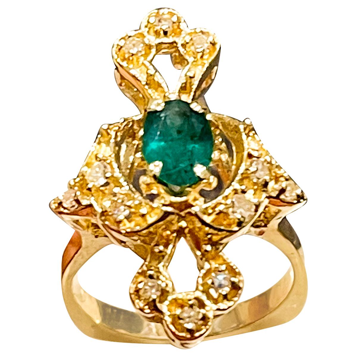 Natural Emerald, Oval Stone and Diamond Ring 14 Karat Yellow Gold For Sale 1