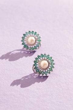 Stunning 18k Gold Emerald 6.15ct, Pearl 9.69ct & Diamond Earring