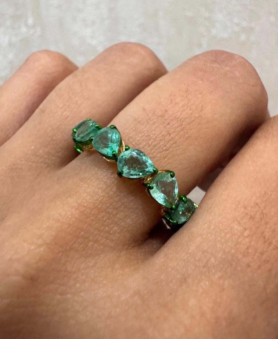 Natürlicher Smaragd Ring in 18k Gold Damen im Angebot