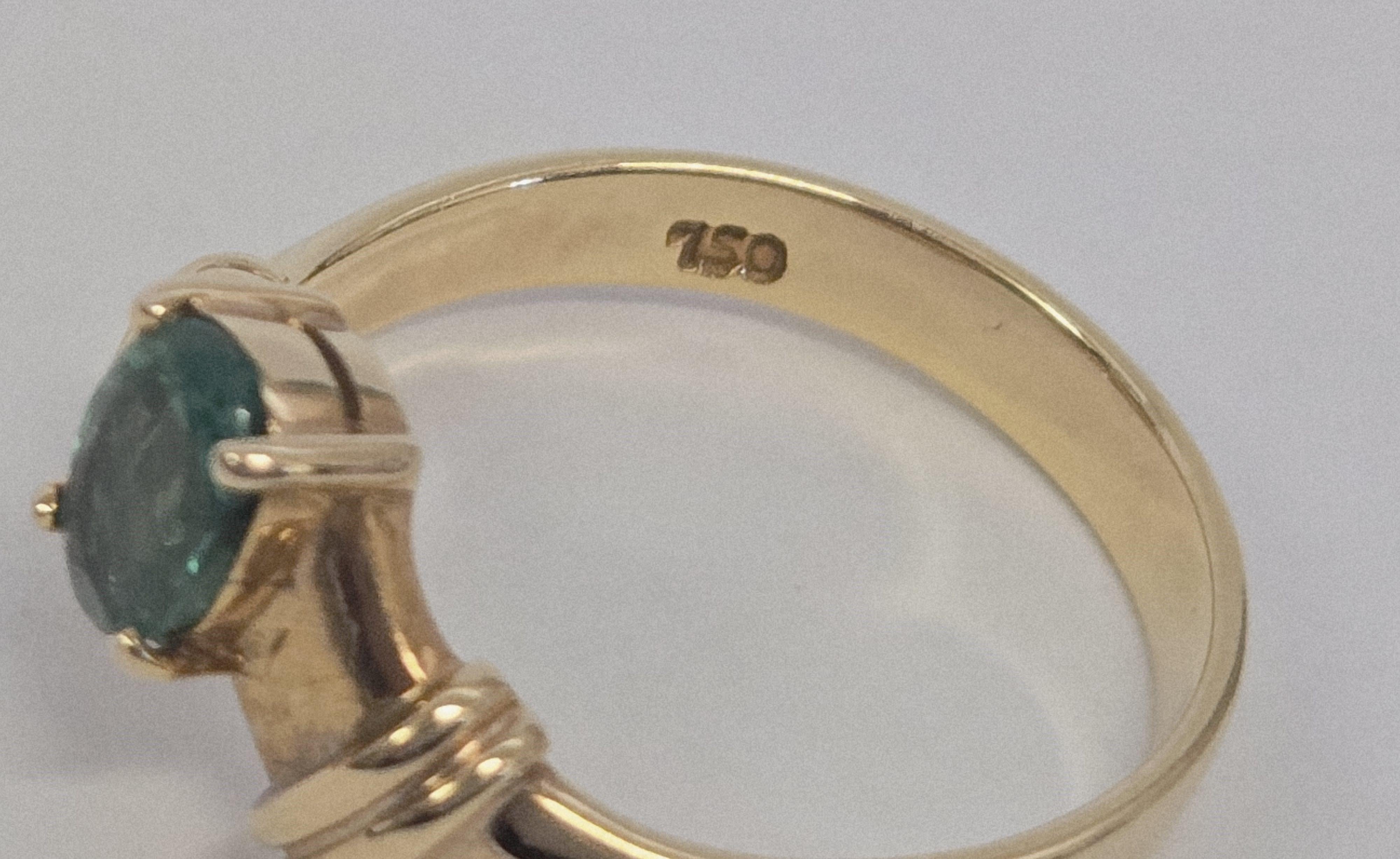 Natürlicher Smaragd Ring in 18K Gold für Damen oder Herren im Angebot