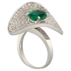 Natural Emerald Ring with 1.31 Carats Diamond & Emerald 1.94 Cts in 18k Gold