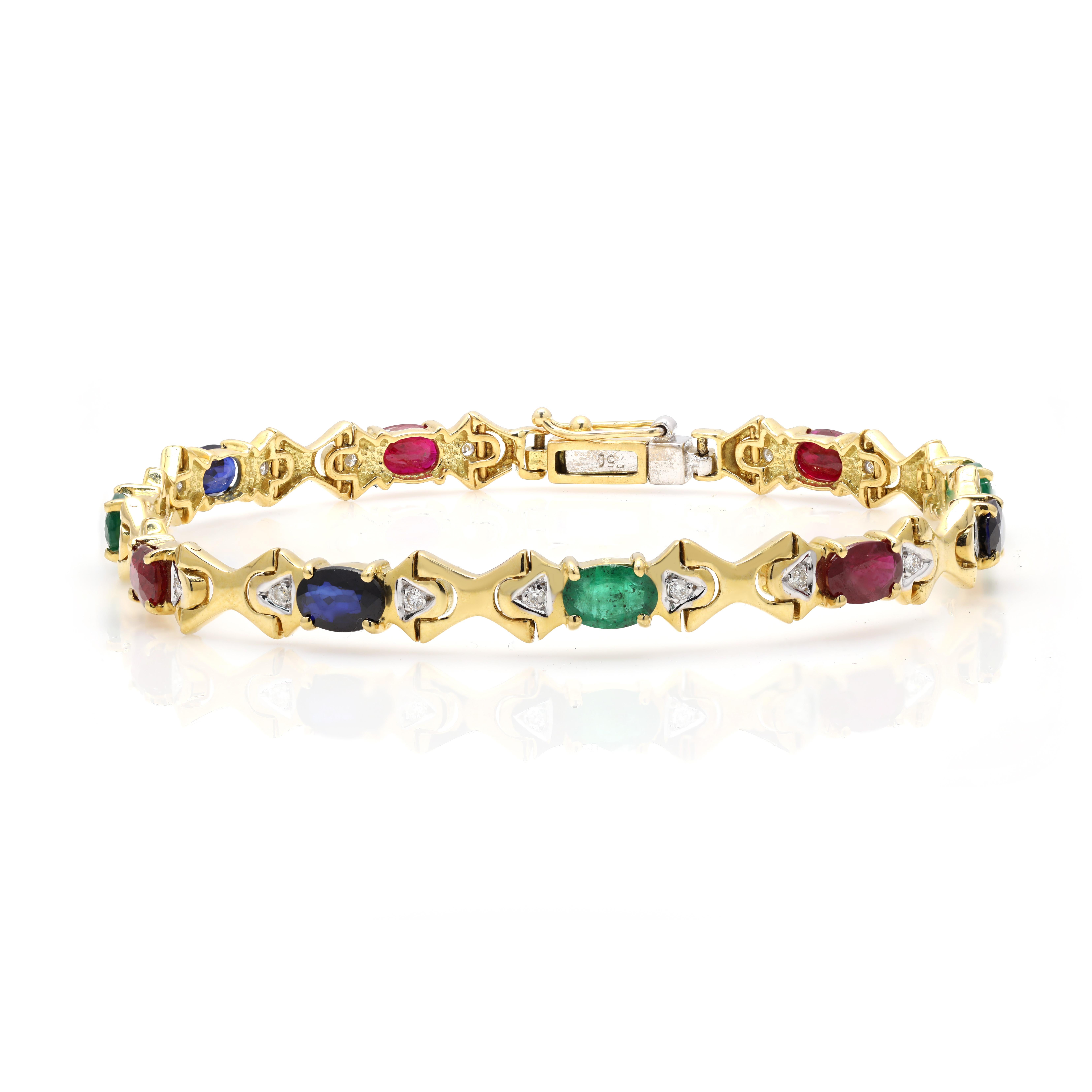 Moderne Bracelet tennis en or massif 18 carats avec émeraudes naturelles, rubis et saphirs et diamants en vente