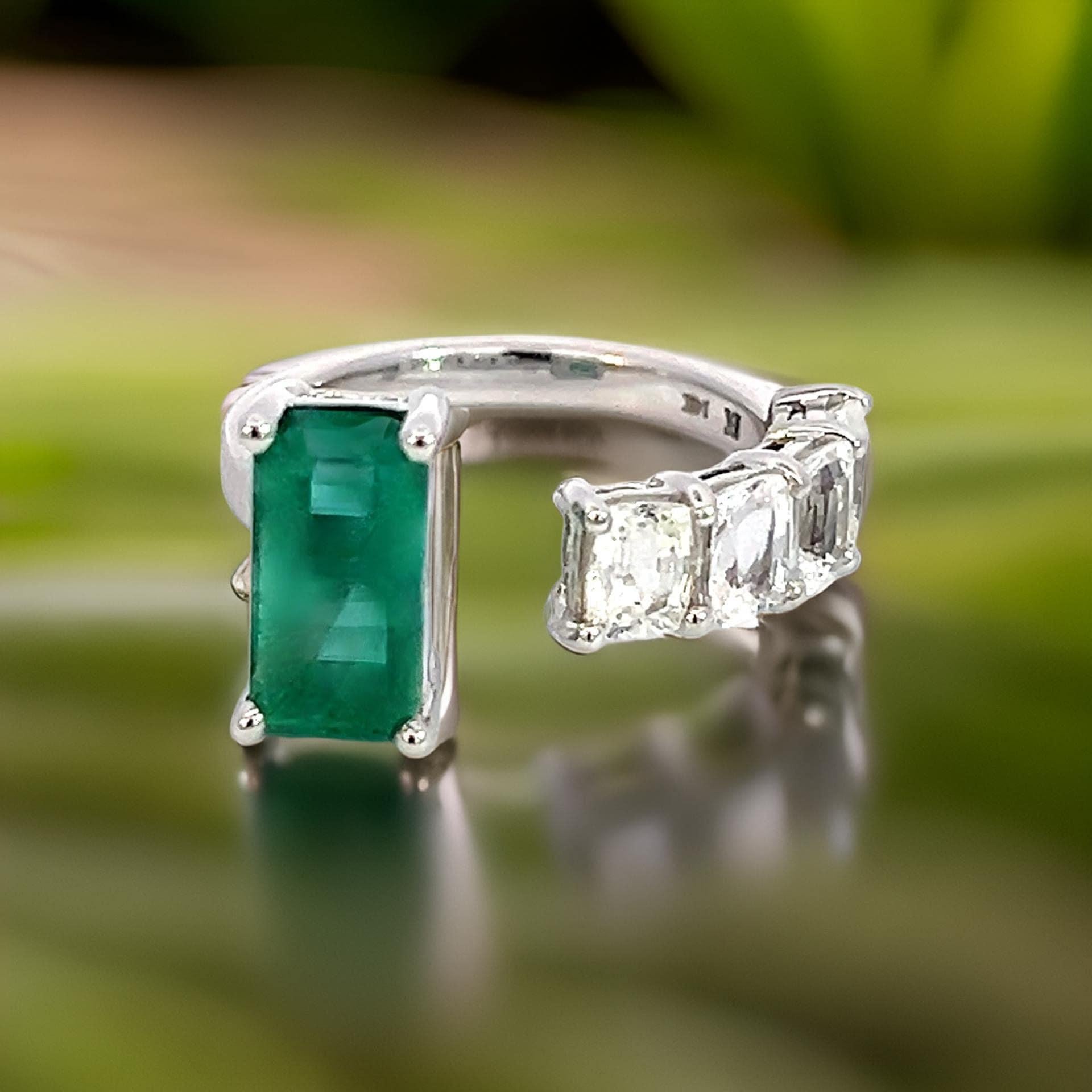 Natural Emerald Sapphire Ring Size 6.5 14k W Gold 4.95 TCW Certified In New Condition For Sale In Brooklyn, NY