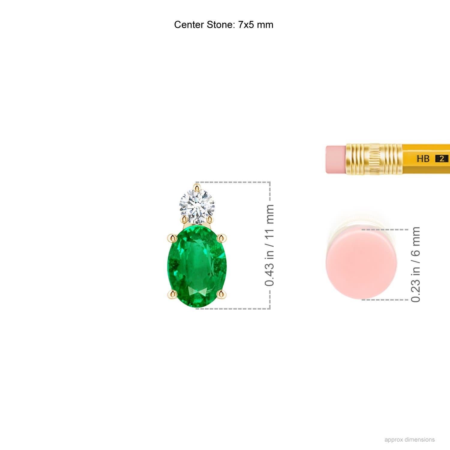Modern Natural Emerald Solitaire Pendant with Diamond in 14K Yellow Gold 7x5mm For Sale