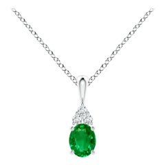 Natural Emerald Solitaire Pendant with Diamond in Platinum Size-5x4mm