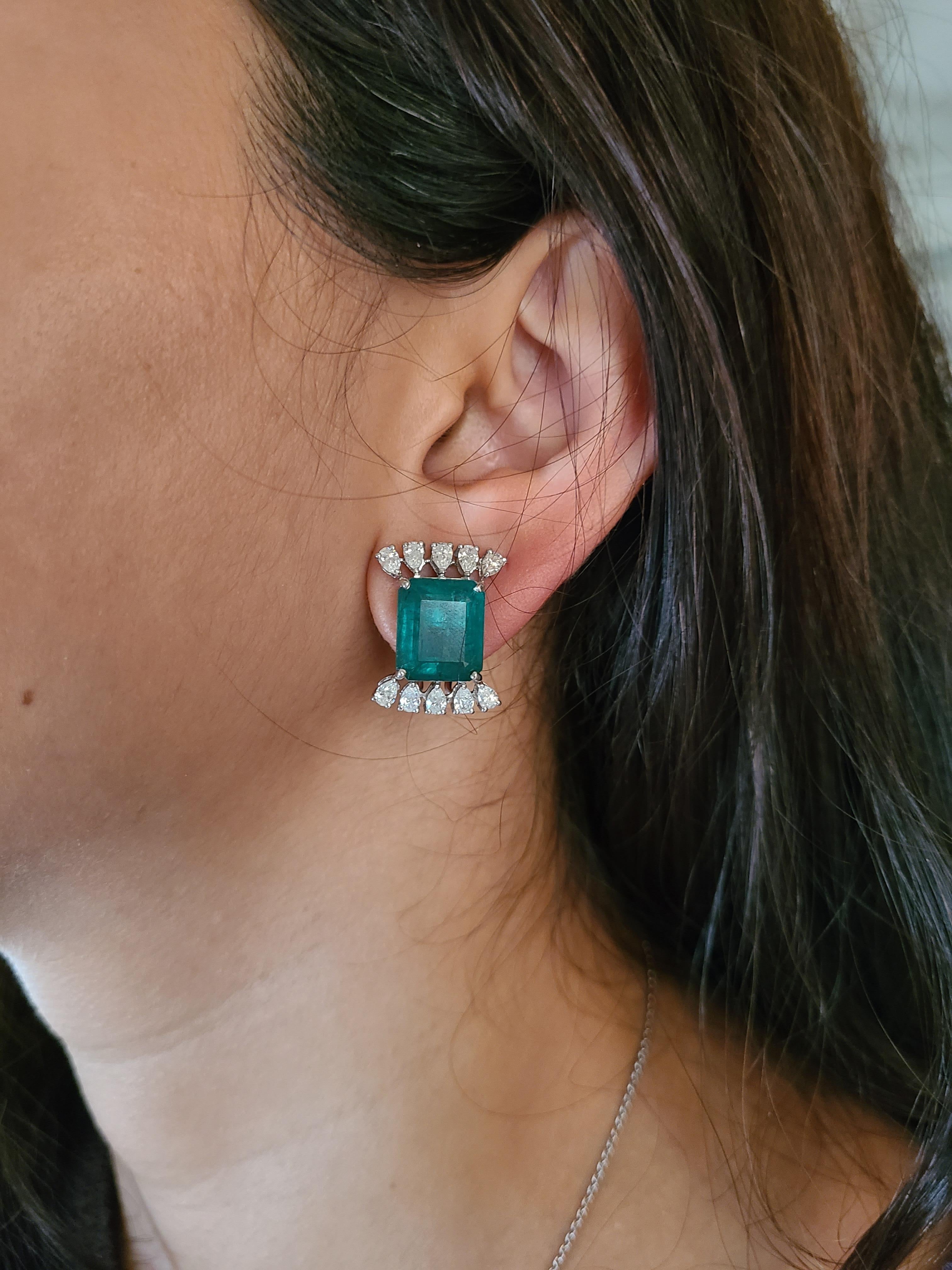 Women's Natural Emerald Studs in 18 Karat Gold with Pear Cut Diamonds