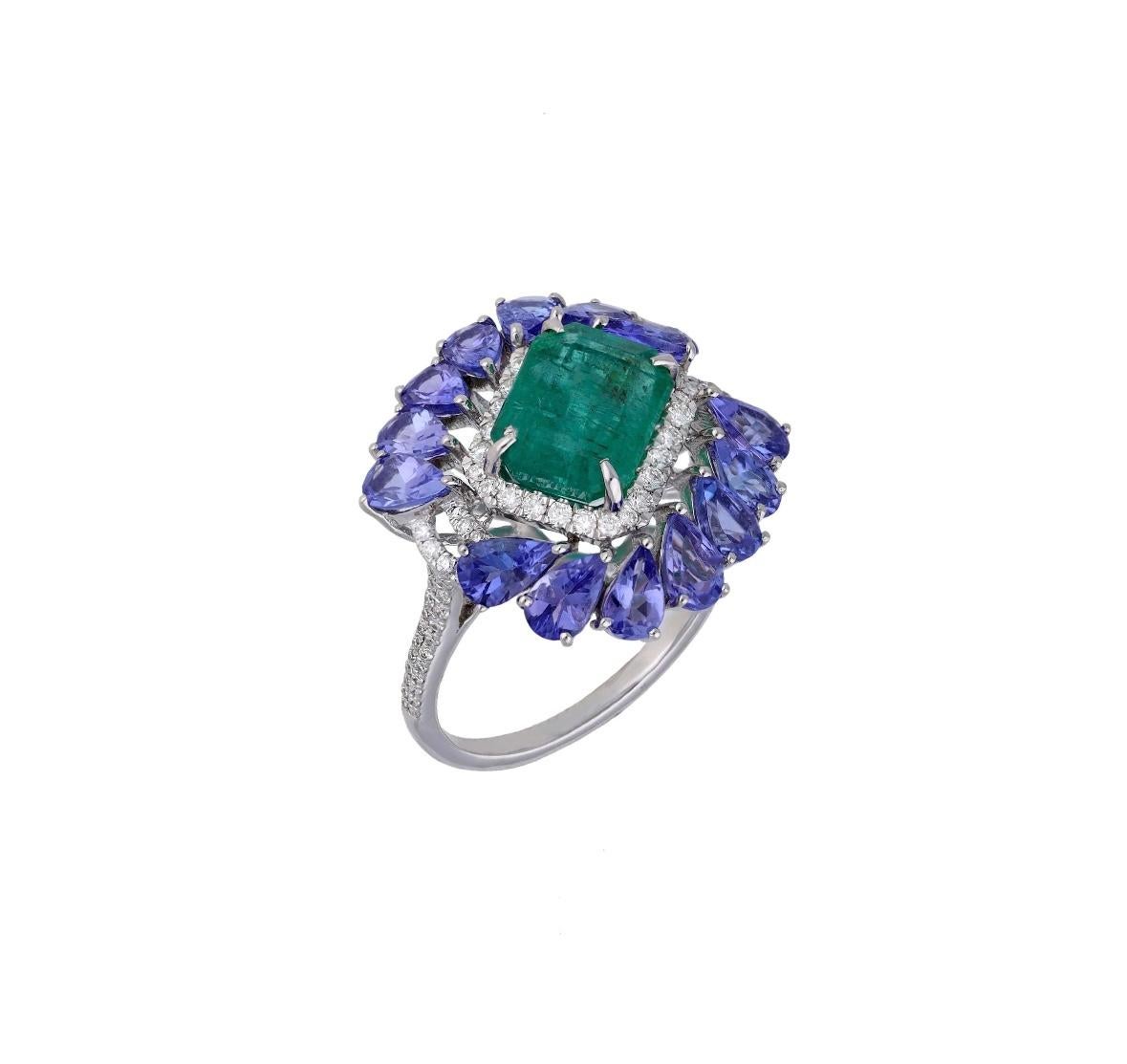 Natürlicher Smaragd-Tansanit-Diamant-Ring aus 18 Karat Gold Damen im Angebot