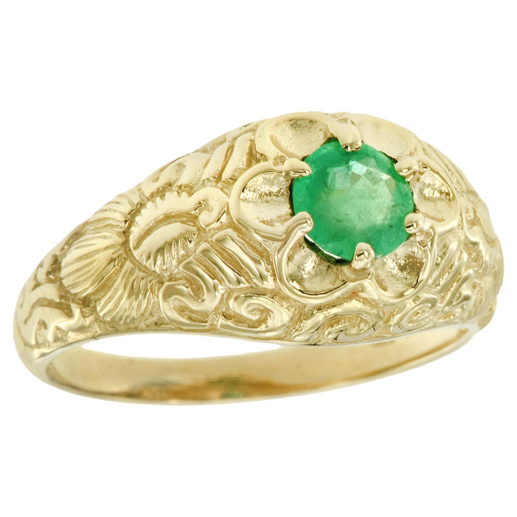 Natural Emerald Vintage Style Carved Ring in Solid 9K Yellow Gold For Sale