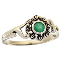 Natural Emerald Vintage Style Floral Ring in Solid 9K Yellow Gold
